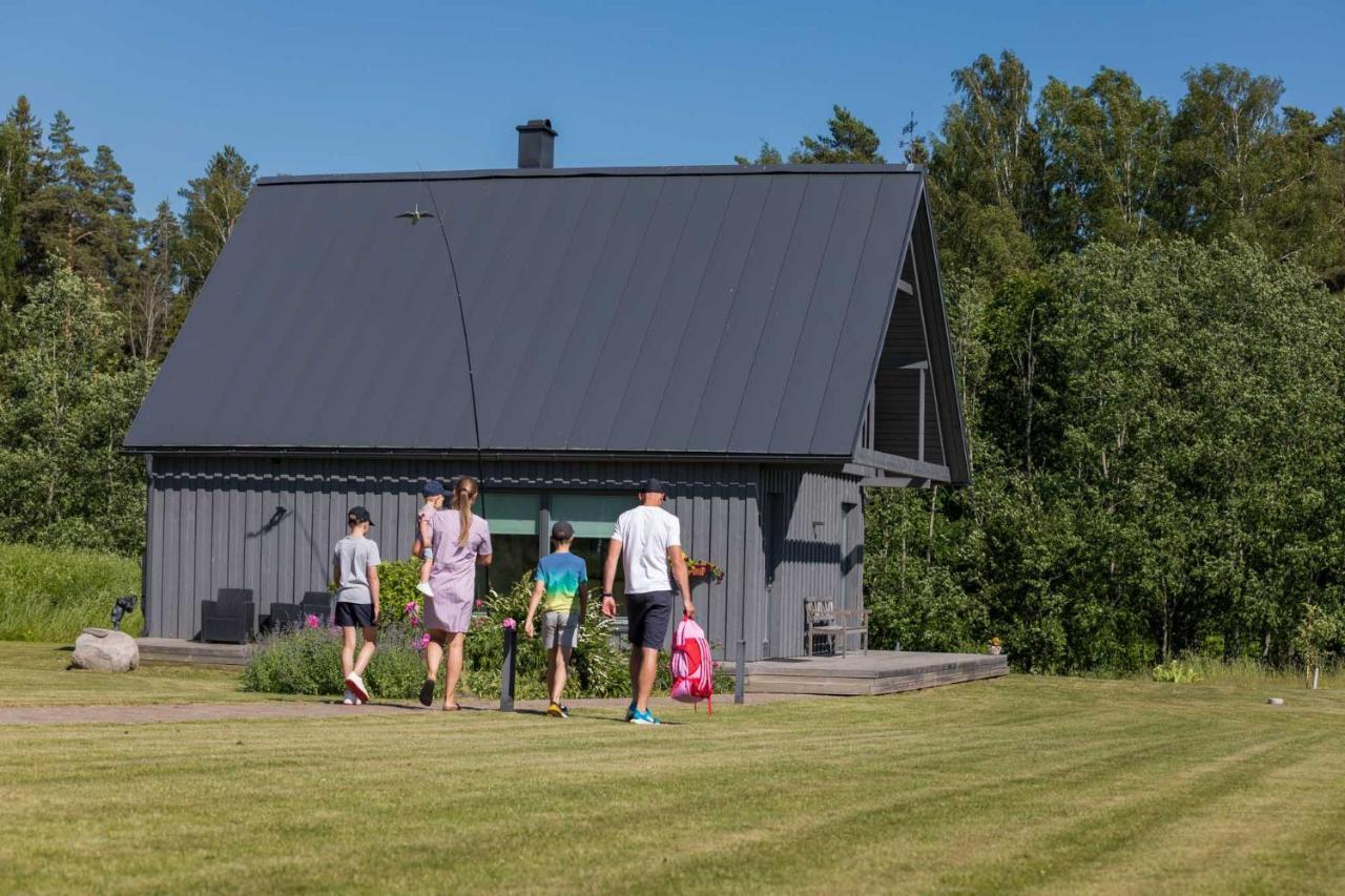 Piesta Riverside Cottage In Soomaa Region Kullimaa 外观 照片